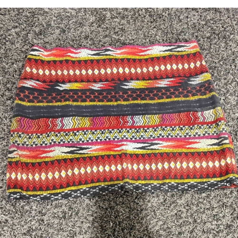 Billabong Womens Geometric Tribal Print Mini Skirt Red Orange Black Size L